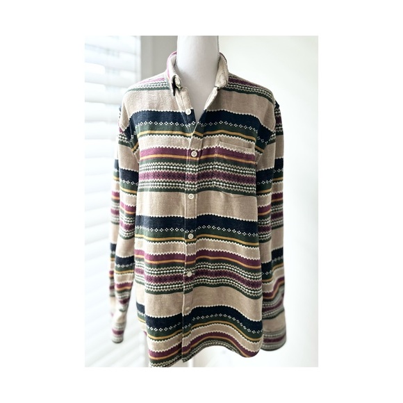 Simons Heritage Button-Up Top - Picture 1 of 7